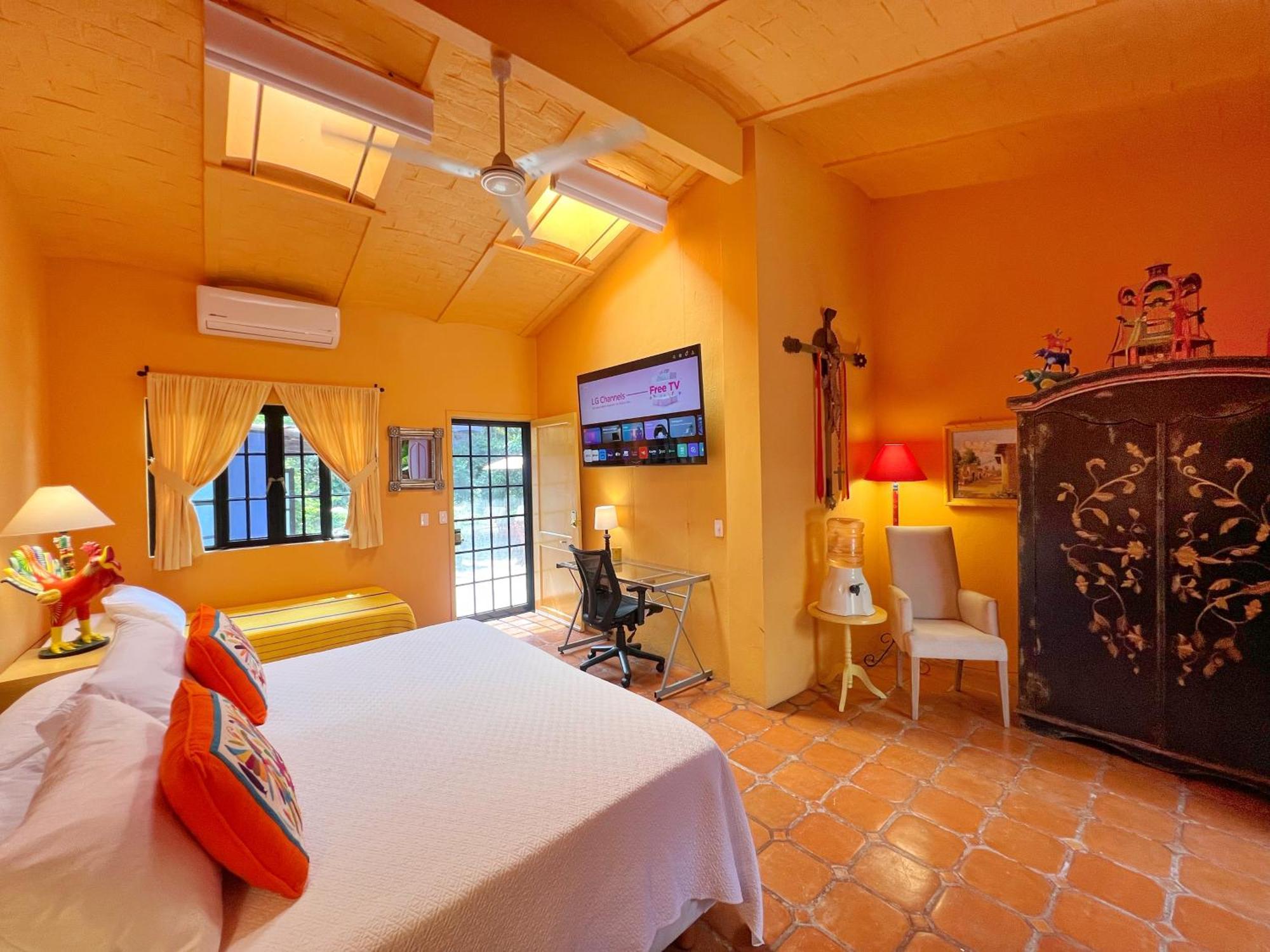 Estrellita'S Bed & Breakfast Ajijic Exteriör bild